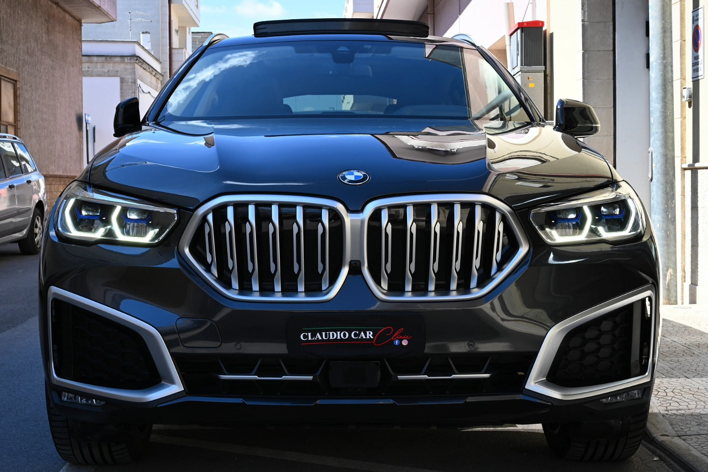 ๐๐๐ ๐6 xDrive 30D xLine