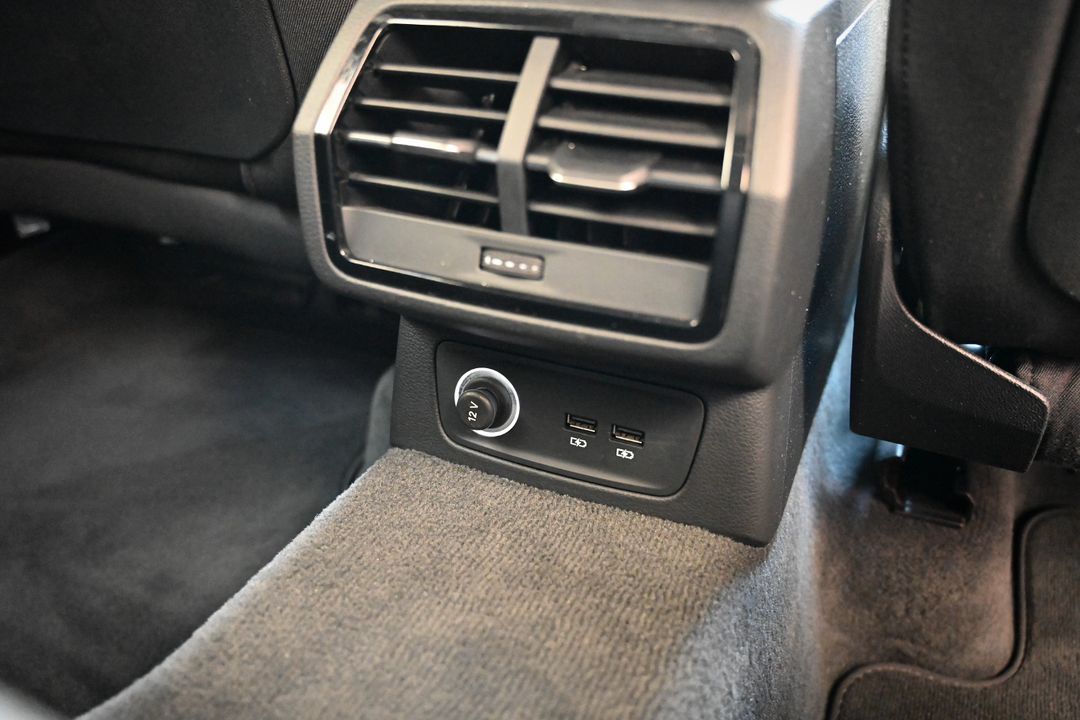 ๐๐๐๐ ๐3 35 TDi S-Tronic
