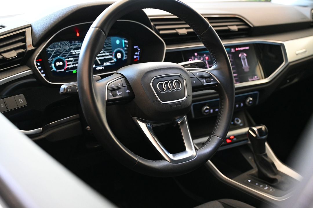 ๐๐๐๐ ๐3 35 TDi S-Tronic