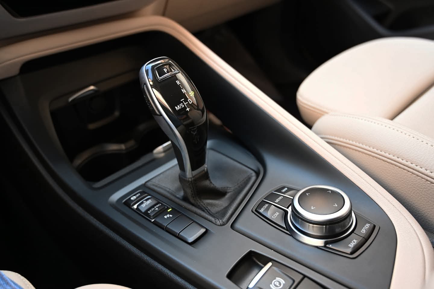 ๐ซ๐ฃ๐ฅ๐๐ก๐ข๐ง๐๐ง๐๐ซ
๐๐๐ ๐1 SDrive 20D 190cv