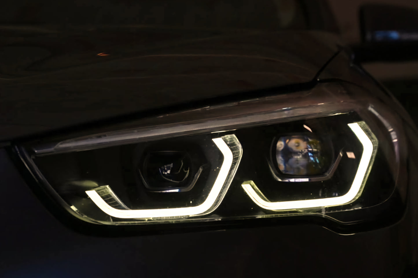 ๐๐๐ ๐1 xDrive 20D Tetto