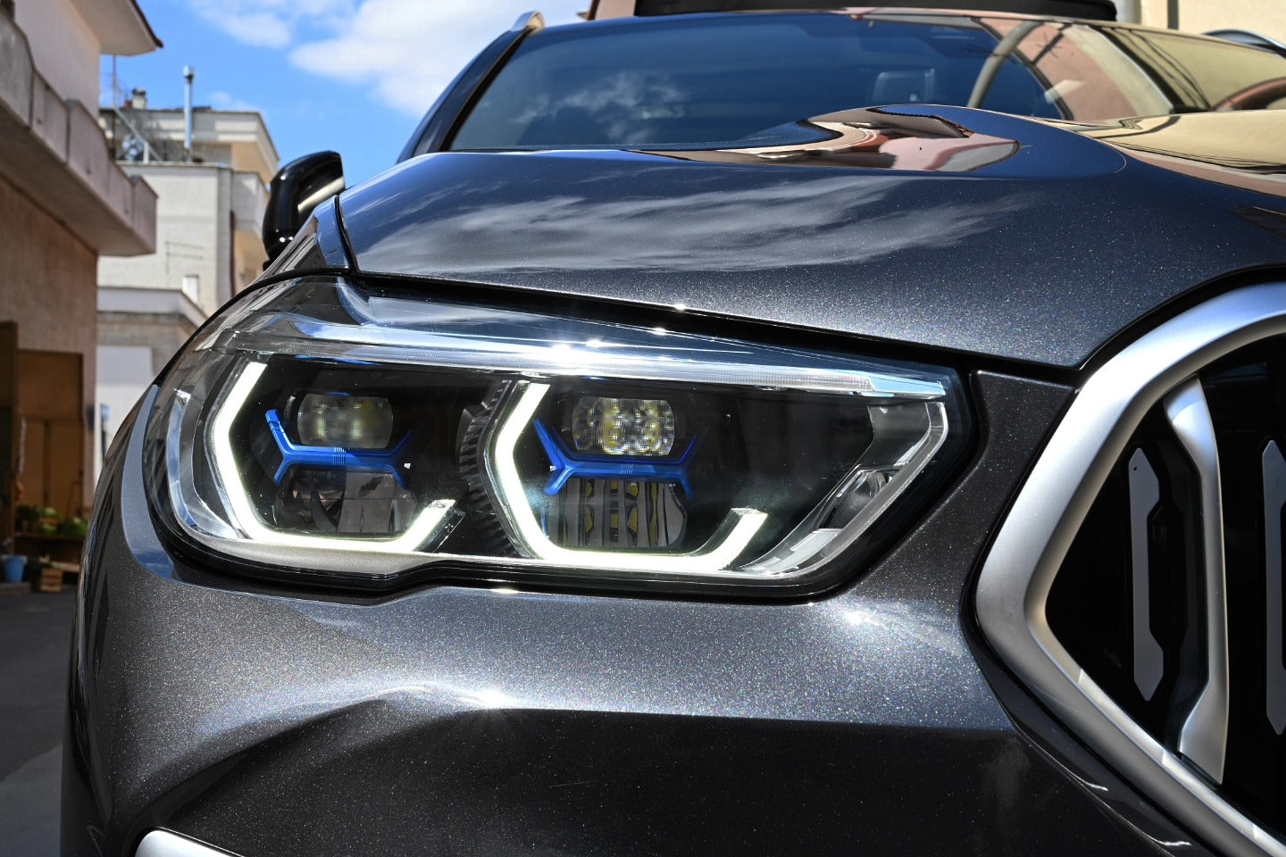 ๐๐๐ ๐6 xDrive 30D xLine