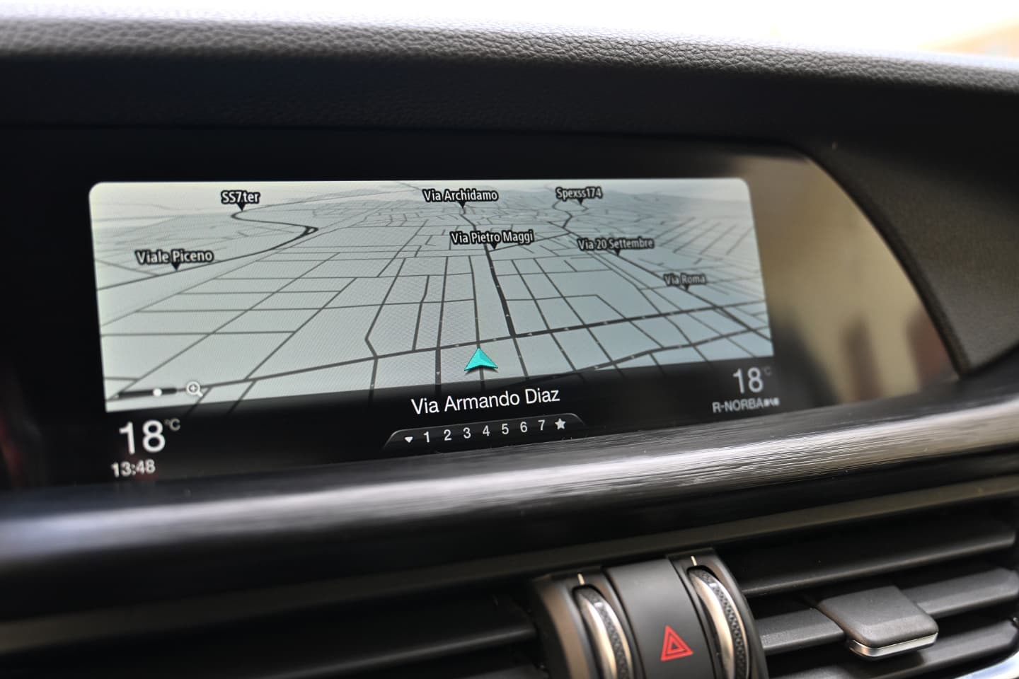 𝐀𝐥𝐟𝐚 𝐑𝐨𝐦𝐞𝐨 𝐒𝐓𝐄𝐋𝐕𝐈𝐎 210cv Q4