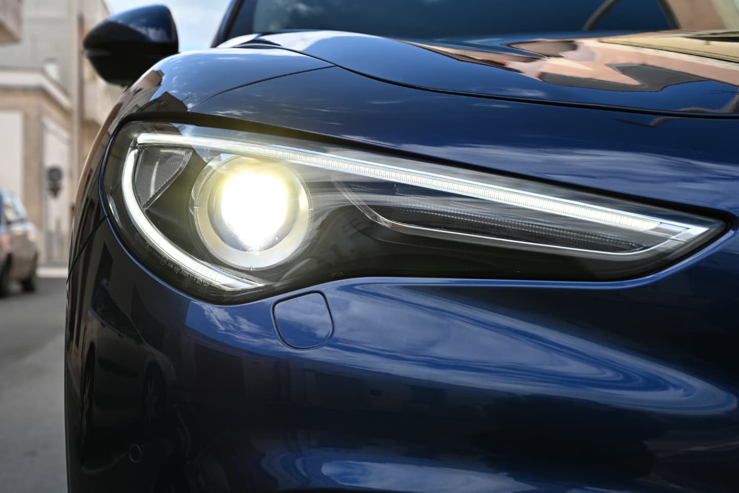 𝐀𝐥𝐟𝐚 𝐑𝐨𝐦𝐞𝐨 𝐒𝐓𝐄𝐋𝐕𝐈𝐎 210cv Q4
