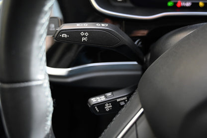𝐀𝐔𝐃𝐈 𝐐3 𝐒 𝐋𝐢𝐧𝐞 Edition 35 TDi