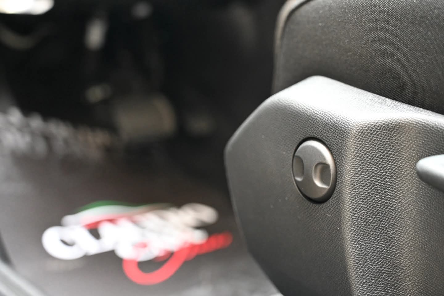 DS 7 BlueHDi 130 Auto Bastille