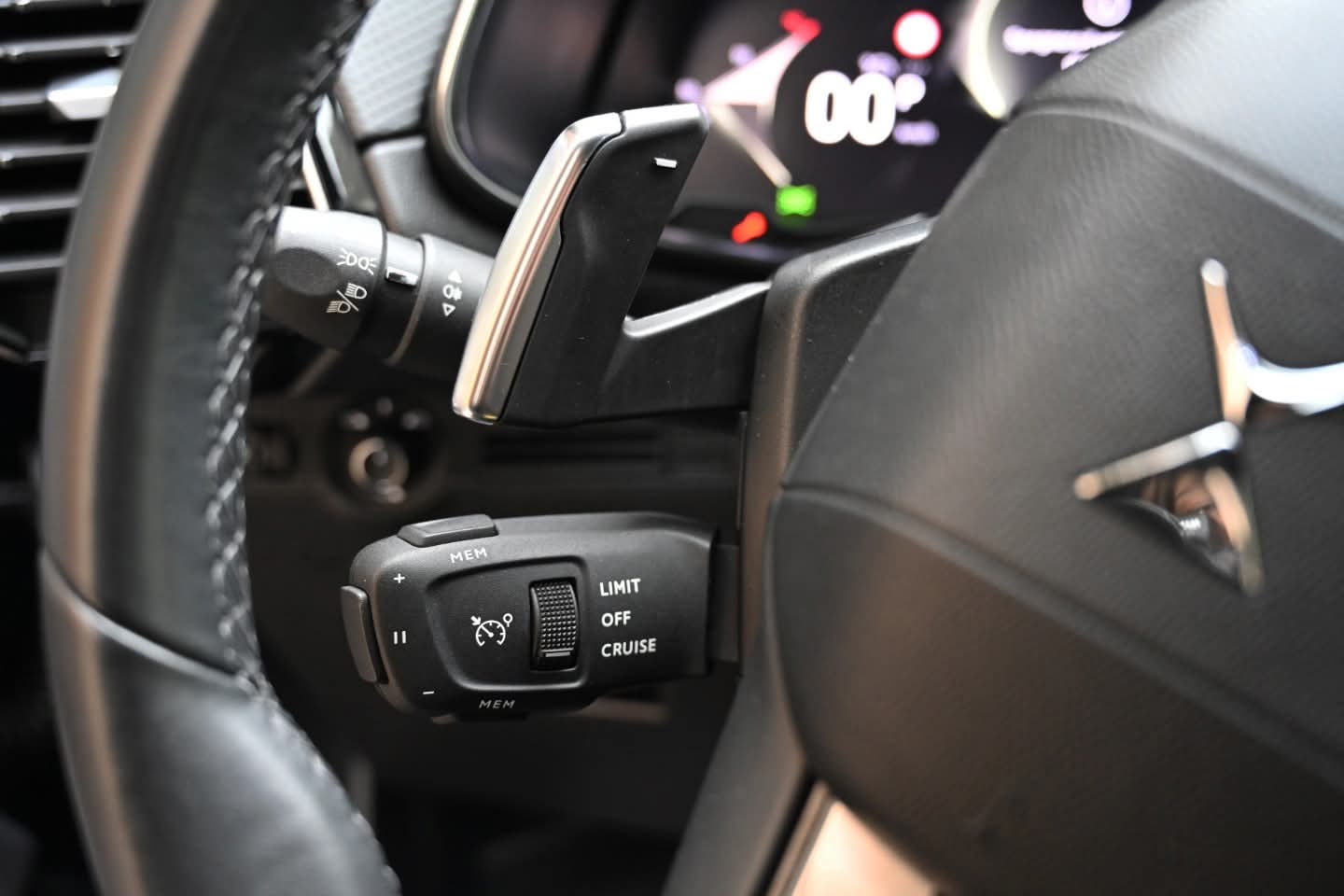 DS 7 BlueHDi 130 Auto Bastille