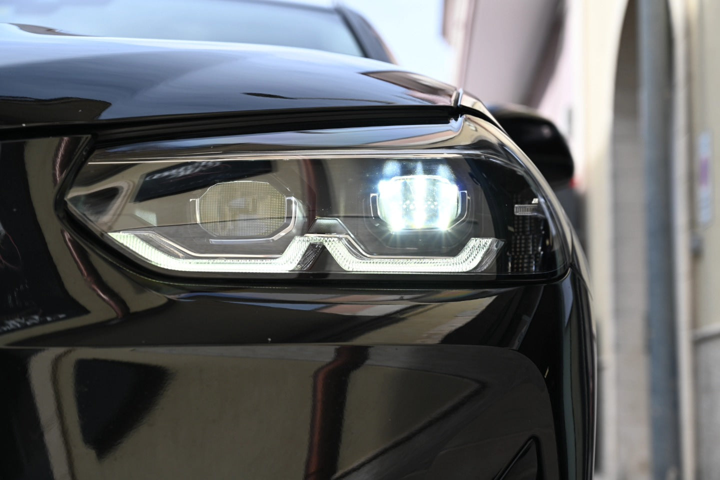 𝐁𝐌𝐖 𝐗3 sDrive 18D Restyle