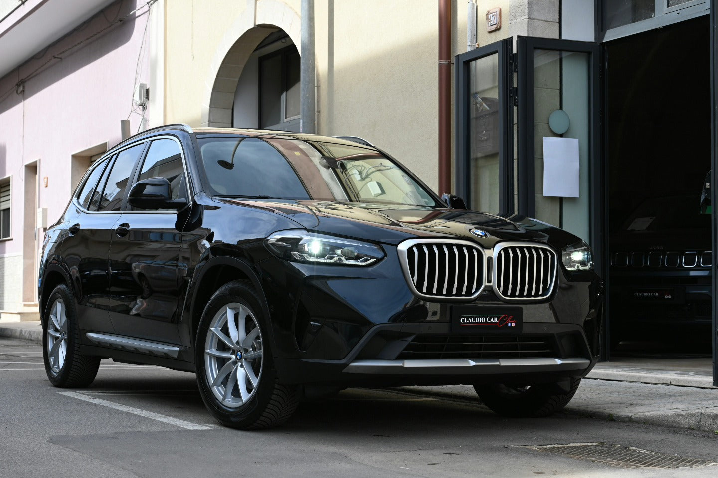 𝐁𝐌𝐖 𝐗3 sDrive 18D Restyle