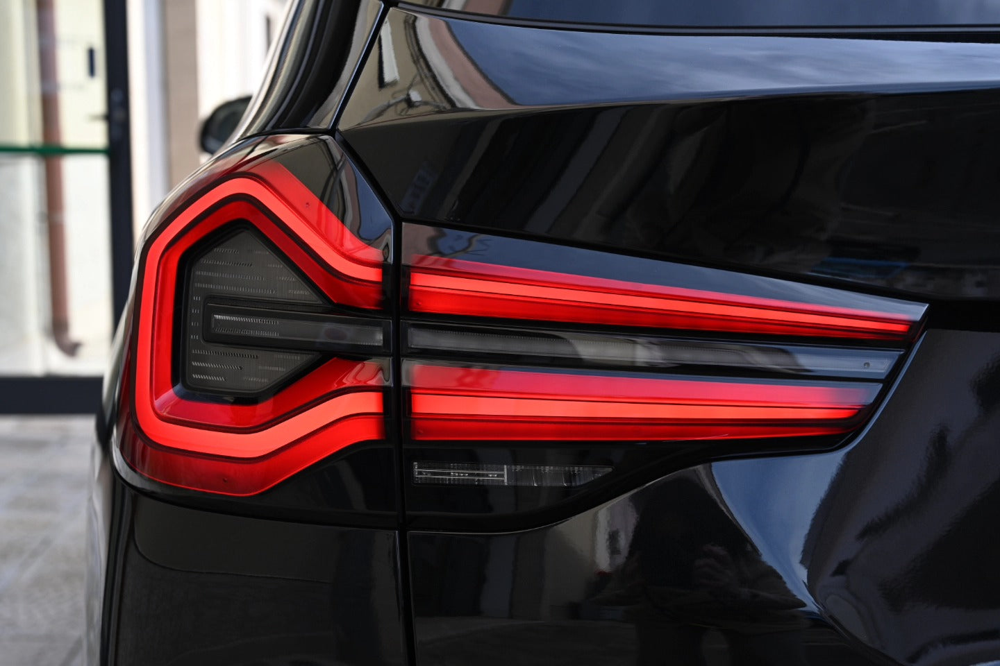 𝐁𝐌𝐖 𝐗3 sDrive 18D Restyle