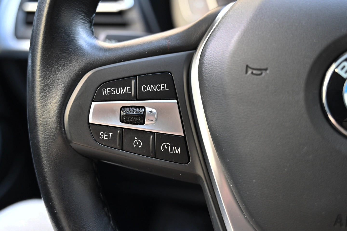 𝐁𝐌𝐖 𝐗3 sDrive 18D Restyle