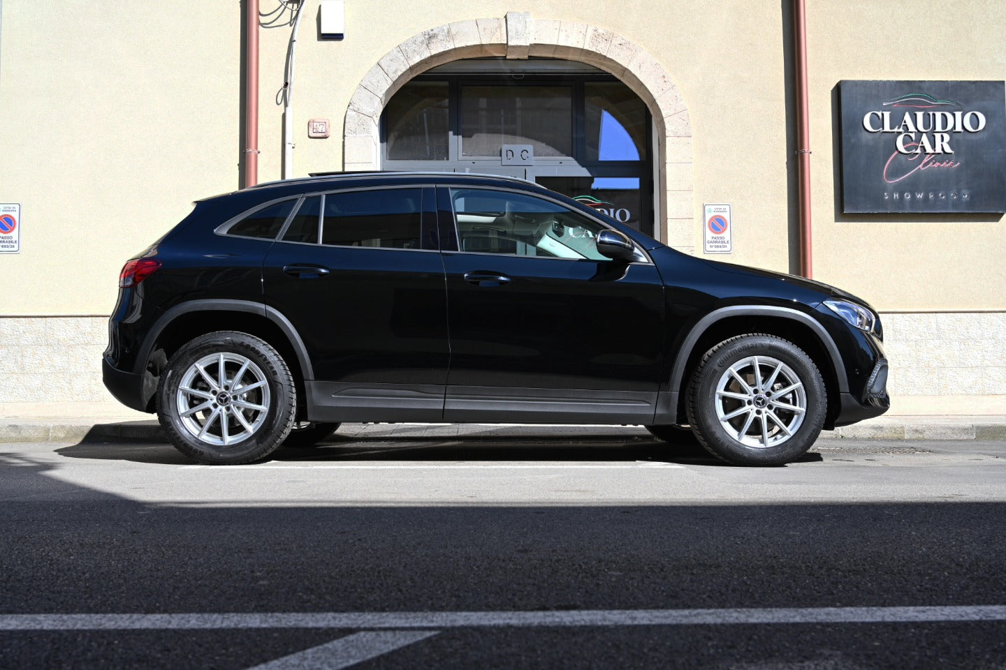 𝐌𝐞𝐫𝐜𝐞𝐝𝐞𝐬-𝐛𝐞𝐧𝐳 𝐆𝐋𝐀 200D TETTO PANORAMA