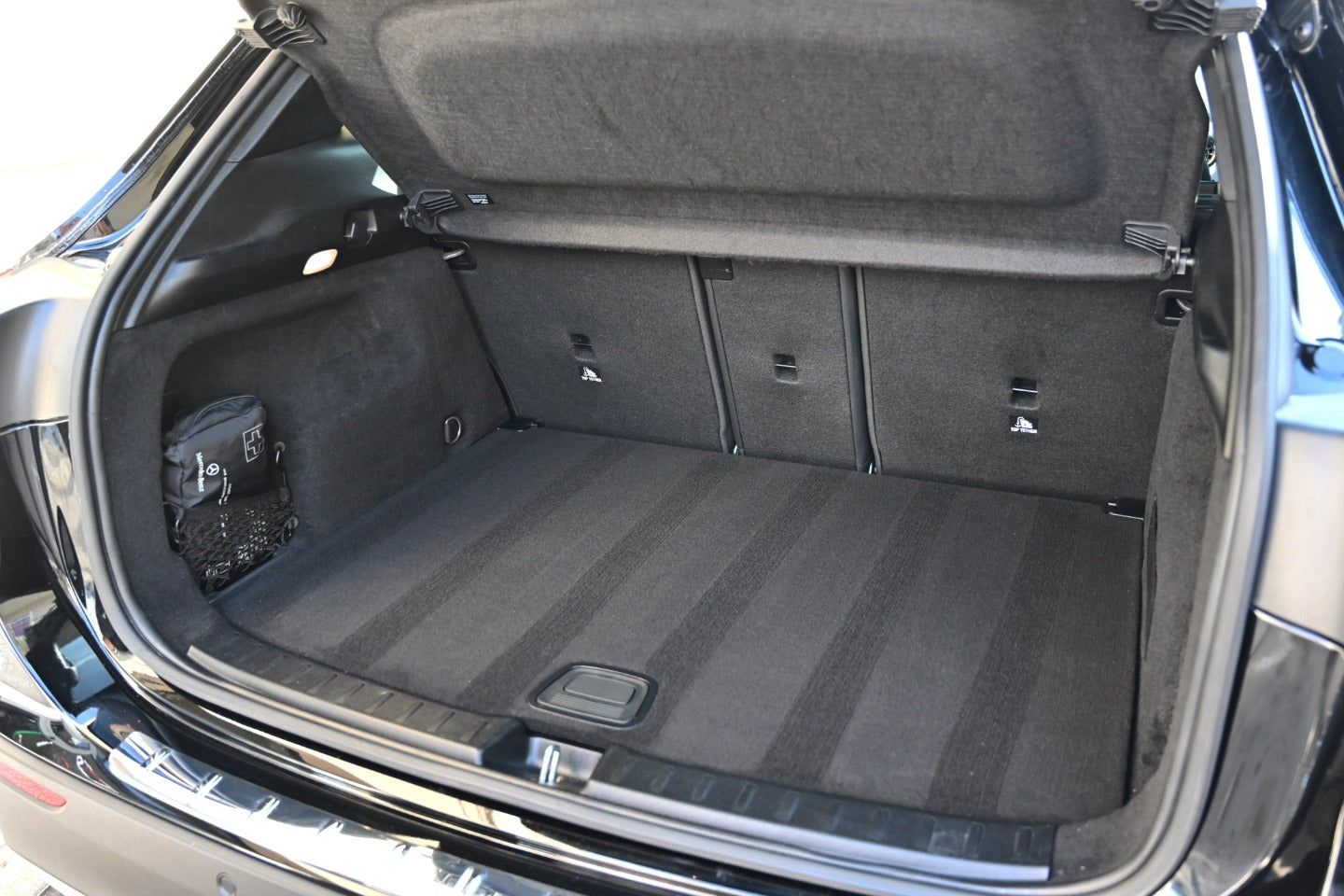 𝐌𝐞𝐫𝐜𝐞𝐝𝐞𝐬-𝐛𝐞𝐧𝐳 𝐆𝐋𝐀 200D TETTO PANORAMA