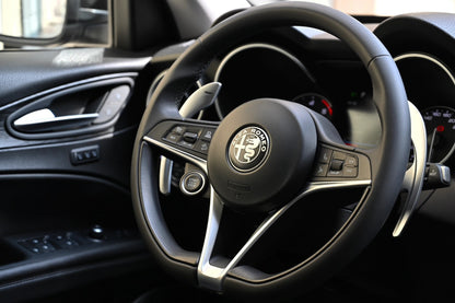 𝐀𝐥𝐟𝐚 𝐑𝐨𝐦𝐞𝐨 𝐒𝐓𝐄𝐋𝐕𝐈𝐎 210cv Q4