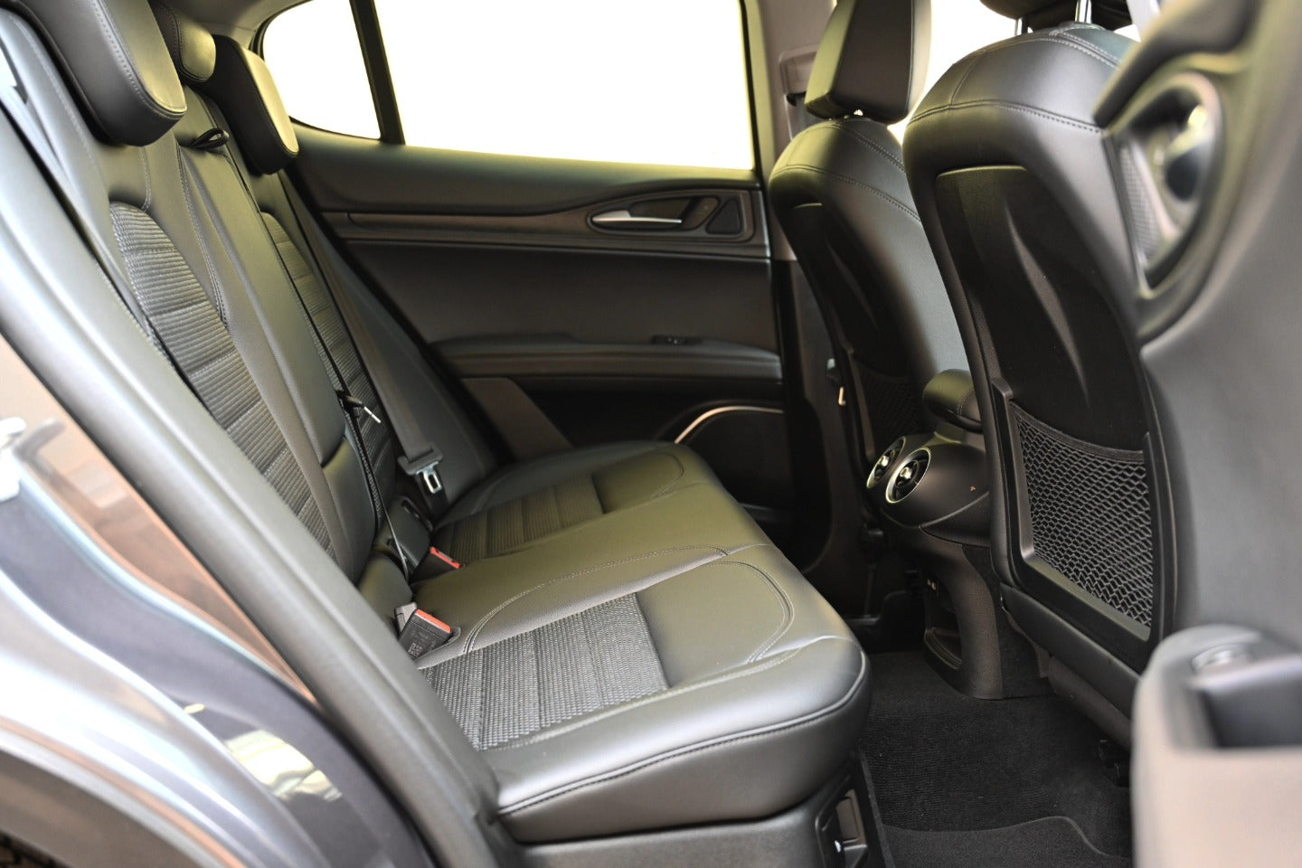 𝐀𝐥𝐟𝐚 𝐑𝐨𝐦𝐞𝐨 𝐒𝐓𝐄𝐋𝐕𝐈𝐎 210cv Q4