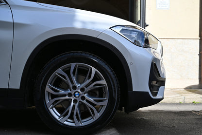 𝐁𝐌𝐖 𝐗1 xDrive 18d Advantage