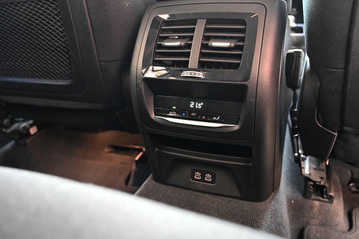 𝐁𝐌𝐖 𝐗3 xDrive 20D