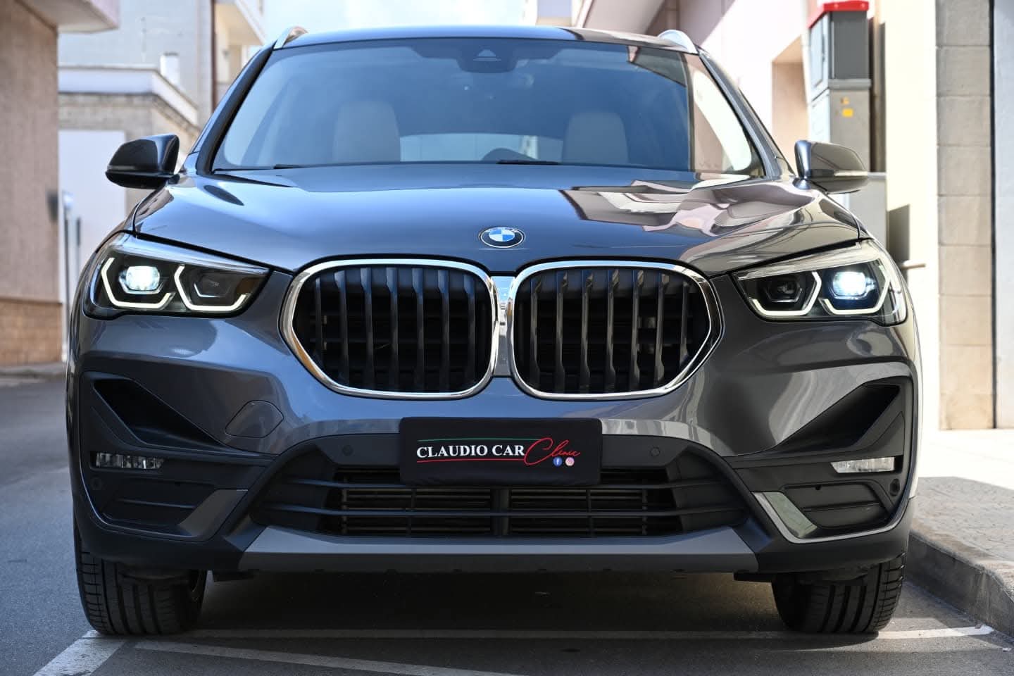 🚫𝗣𝗥𝗘𝗡𝗢𝗧𝗔𝗧𝗔🚫
𝐁𝐌𝐖 𝐗1 SDrive 20D 190cv