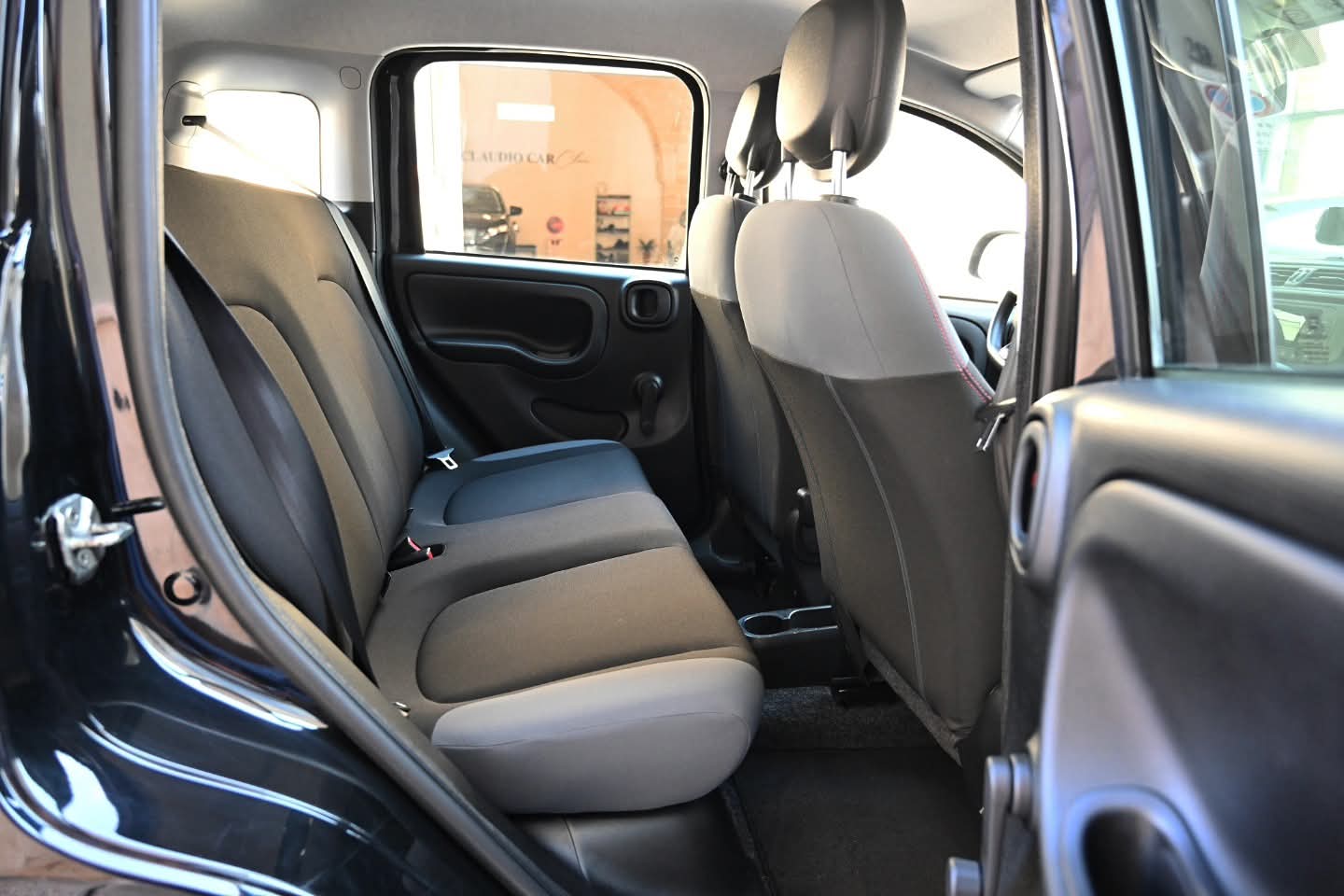 𝗙𝗜𝗔𝗧 𝗣𝗔𝗡𝗗𝗔 1.2 Black