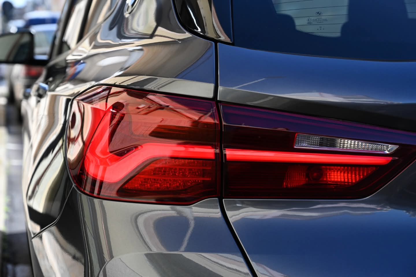 𝐁𝐌𝐖 𝐗2 SDrive 18D