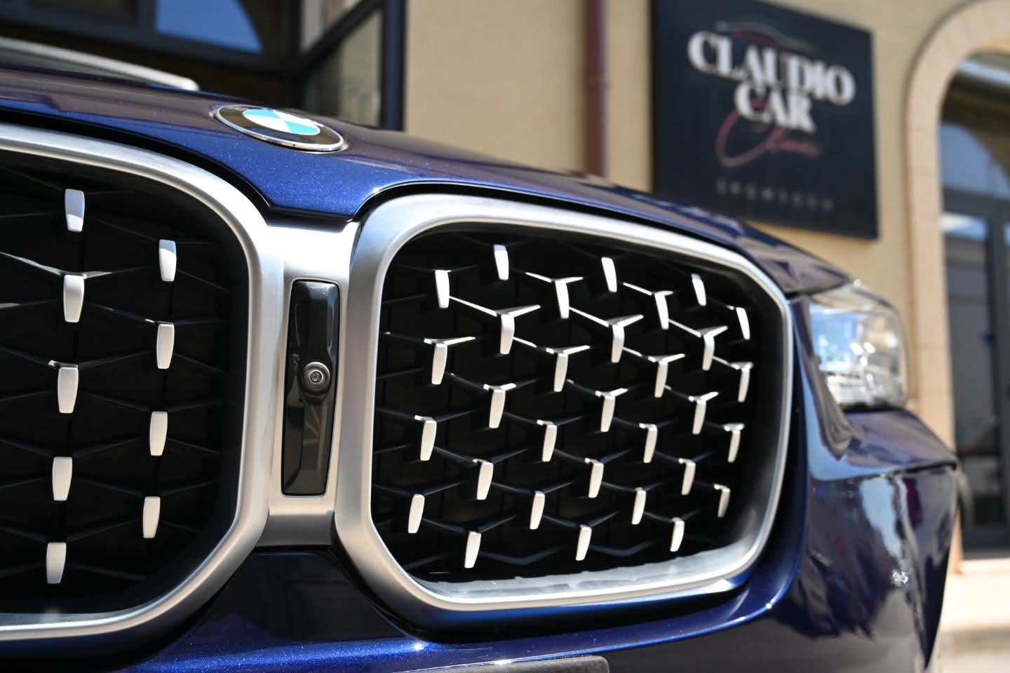 𝐁𝐌𝐖 𝐗4 xDrive 20D MH48V