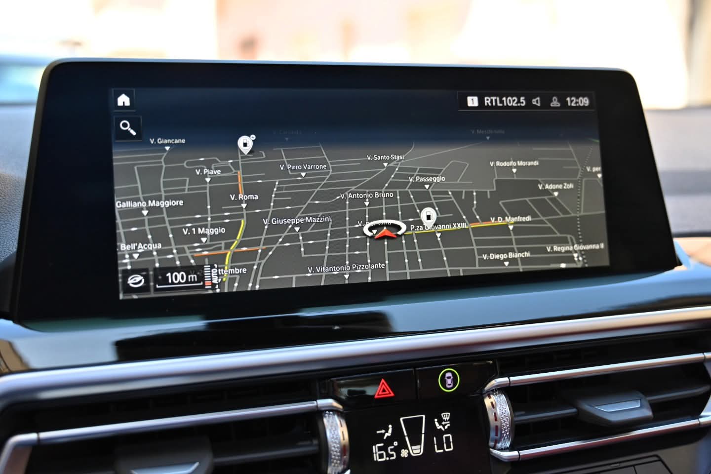 𝐁𝐌𝐖 𝐗4 xDrive 20D MH48V