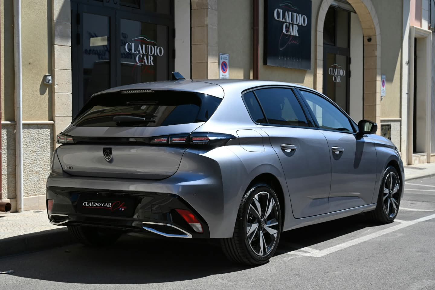 𝐏𝐄𝐔𝐆𝐄𝐎𝐓 𝟑𝟎𝟖 Berlina