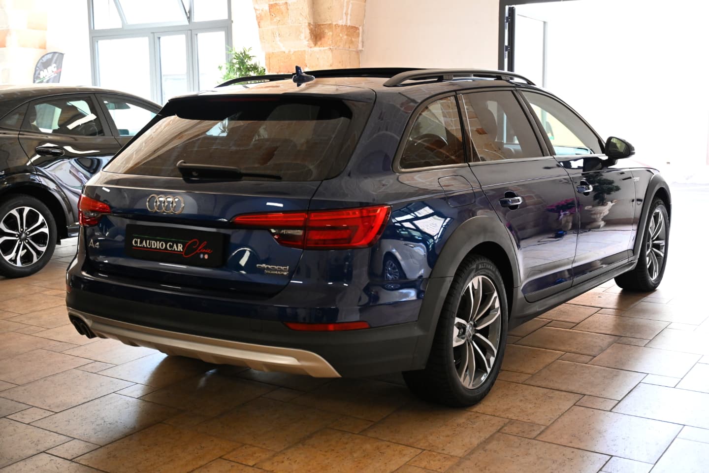 𝐀𝐔𝐃𝐈 𝐀4 ALLROAD 2.0 TDi