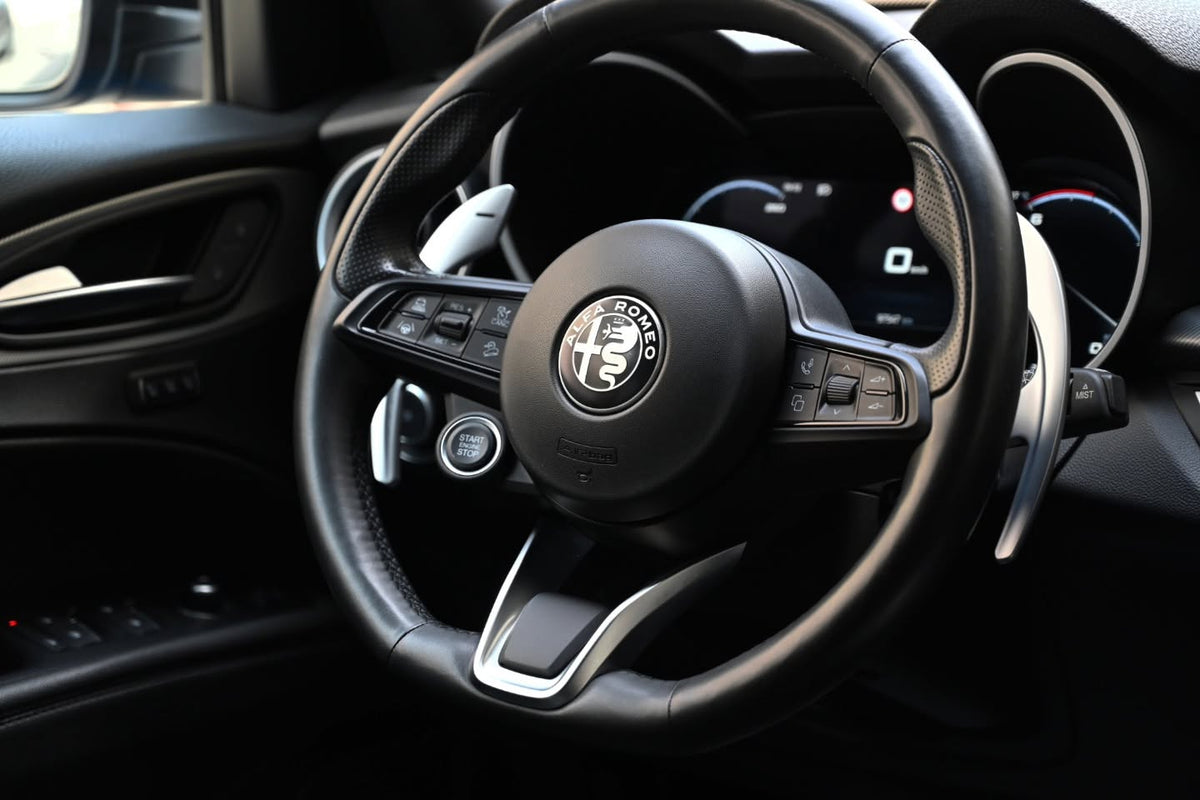 𝐀𝐥𝐟𝐚 𝐑𝐨𝐦𝐞𝐨 𝐒𝐓𝐄𝐋𝐕𝐈𝐎 Veloce
