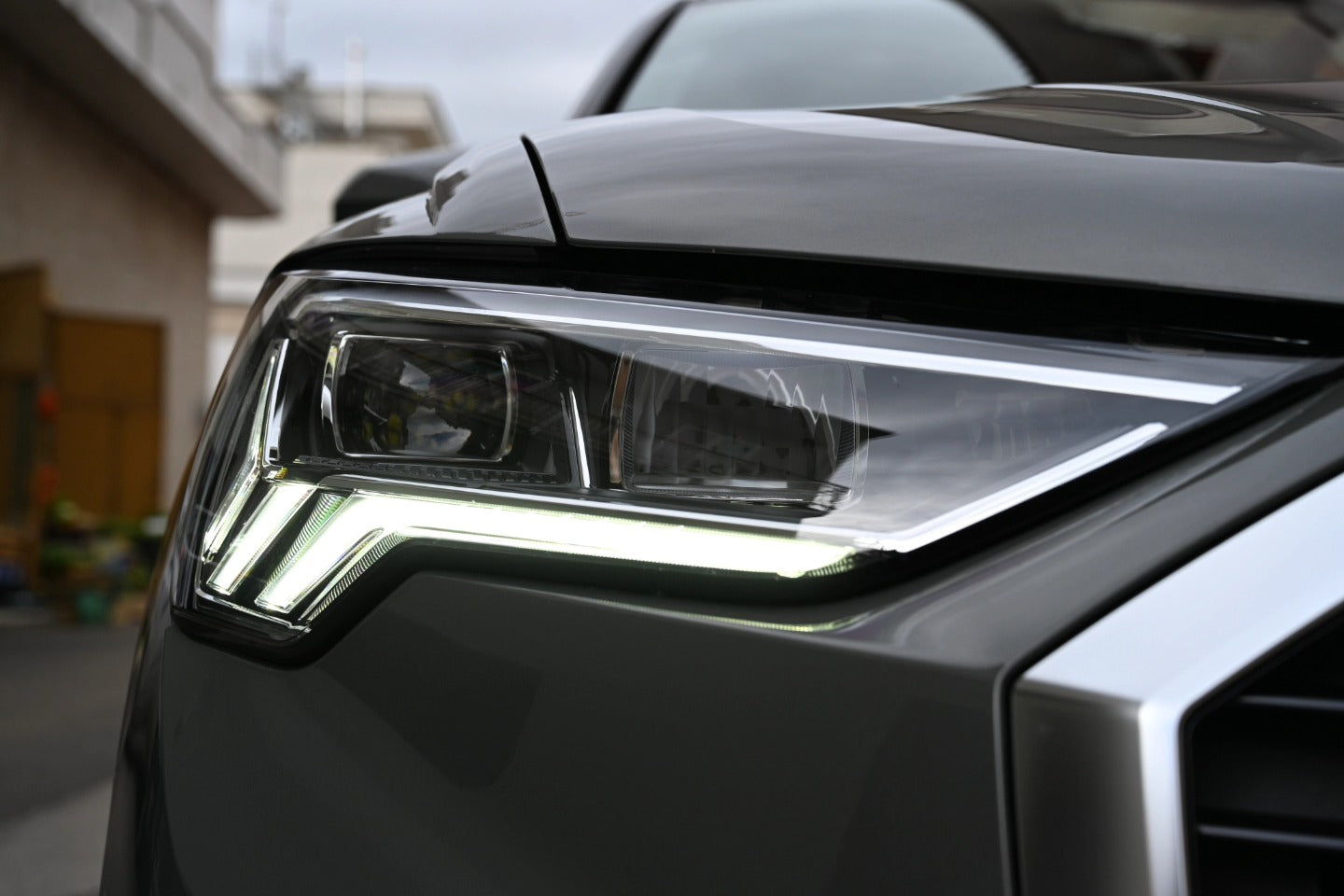 𝐀𝐔𝐃𝐈 𝐐3 𝐒 𝐋𝐢𝐧𝐞 Edition 35 TDi