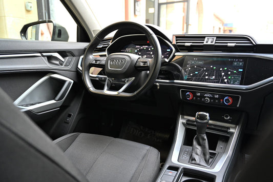 𝐀𝐔𝐃𝐈 𝐐3 𝐒 𝐋𝐢𝐧𝐞 Edition 35 TDi