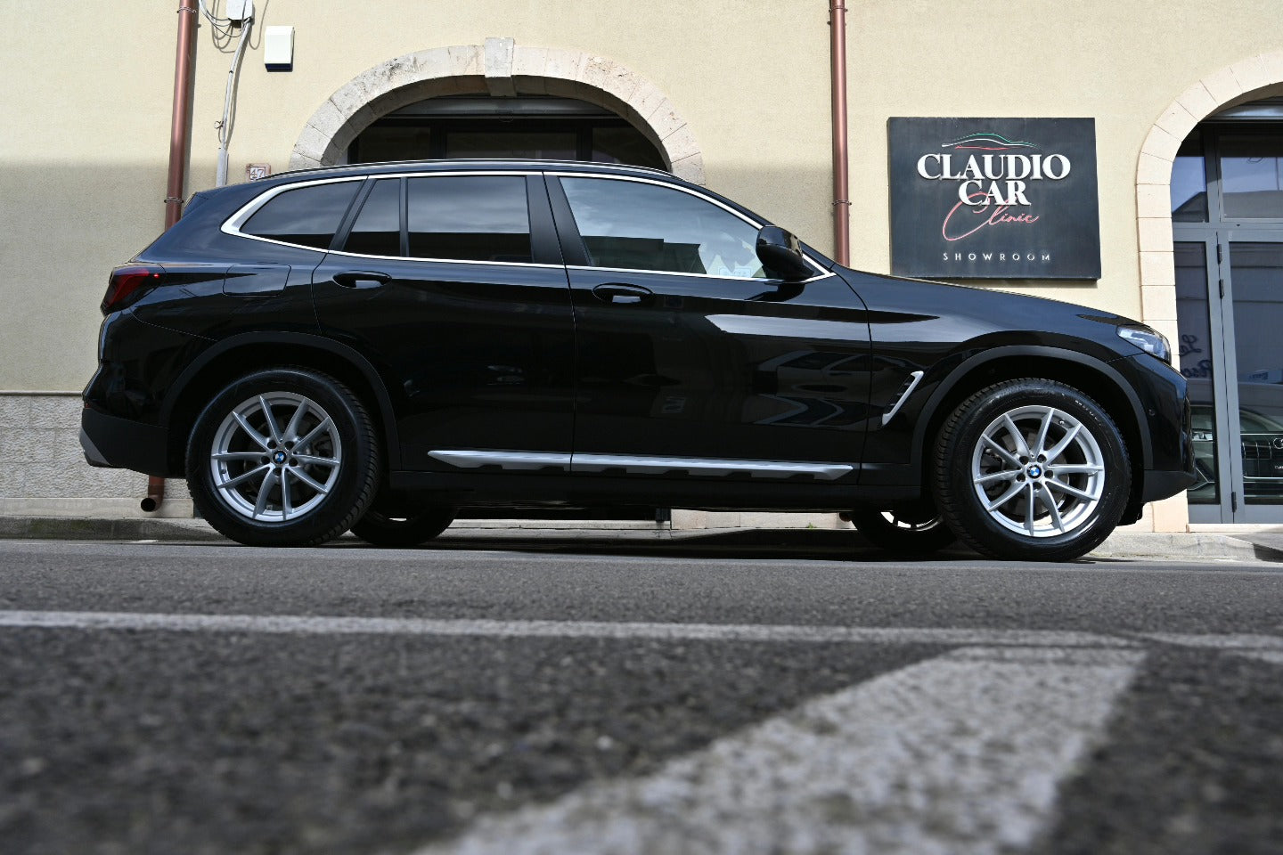 𝐁𝐌𝐖 𝐗3 sDrive 18D Restyle