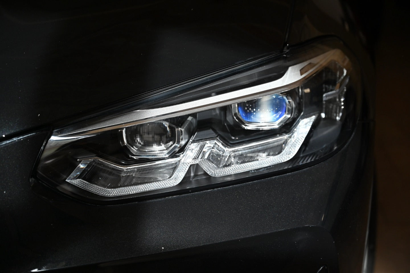 𝐁𝐌𝐖 𝐗3 sDrive 18D Restyle