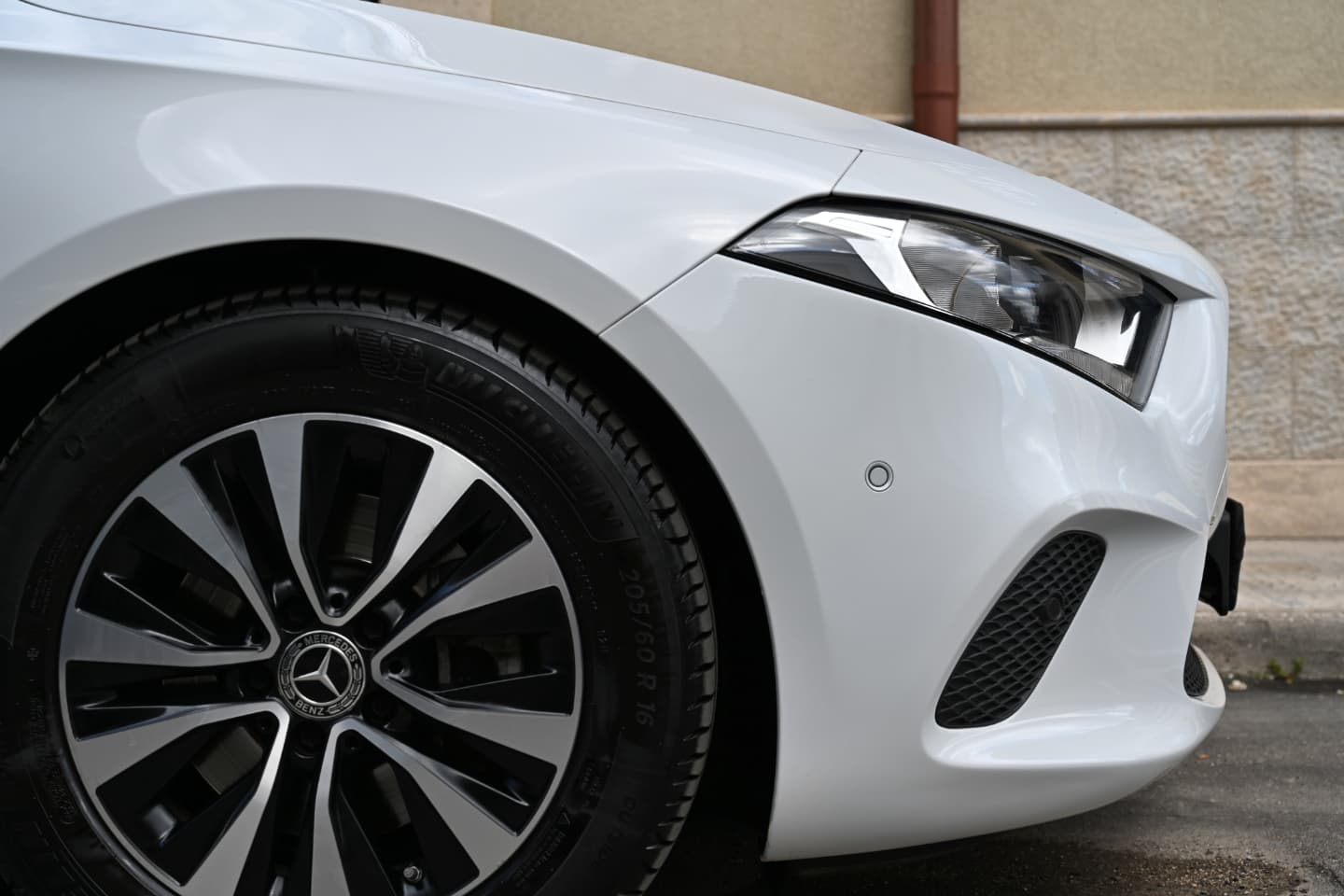 🚫𝗣𝗥𝗘𝗡𝗢𝗧𝗔𝗧𝗔🚫 𝐌𝐞𝐫𝐜𝐞𝐝𝐞𝐬-𝐛𝐞𝐧𝐳 𝐂𝐥𝐚𝐬𝐬𝐞 𝐀 Sedan