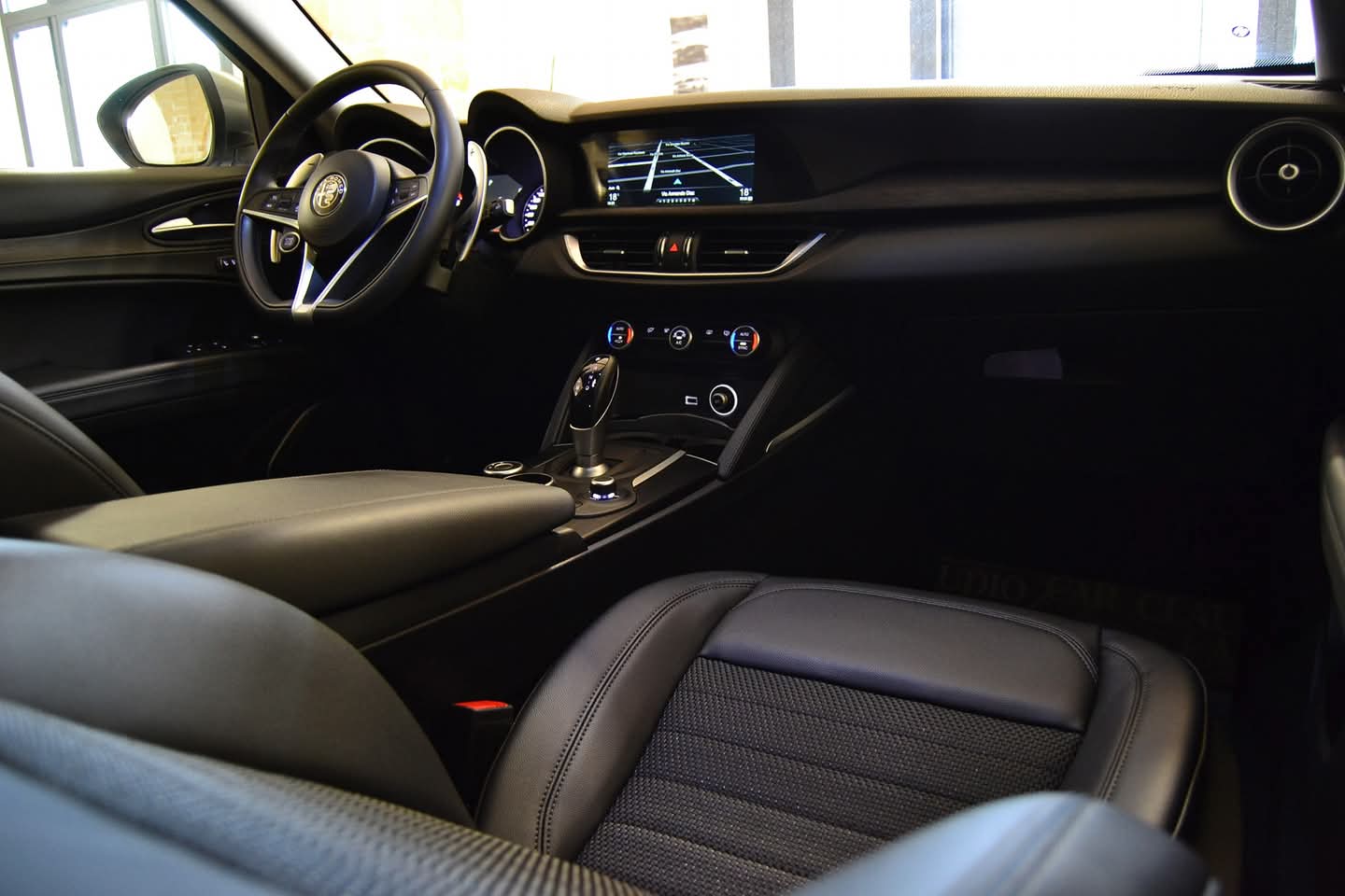 𝐀𝐥𝐟𝐚 𝐑𝐨𝐦𝐞𝐨 𝐒𝐓𝐄𝐋𝐕𝐈𝐎 210cv Q4