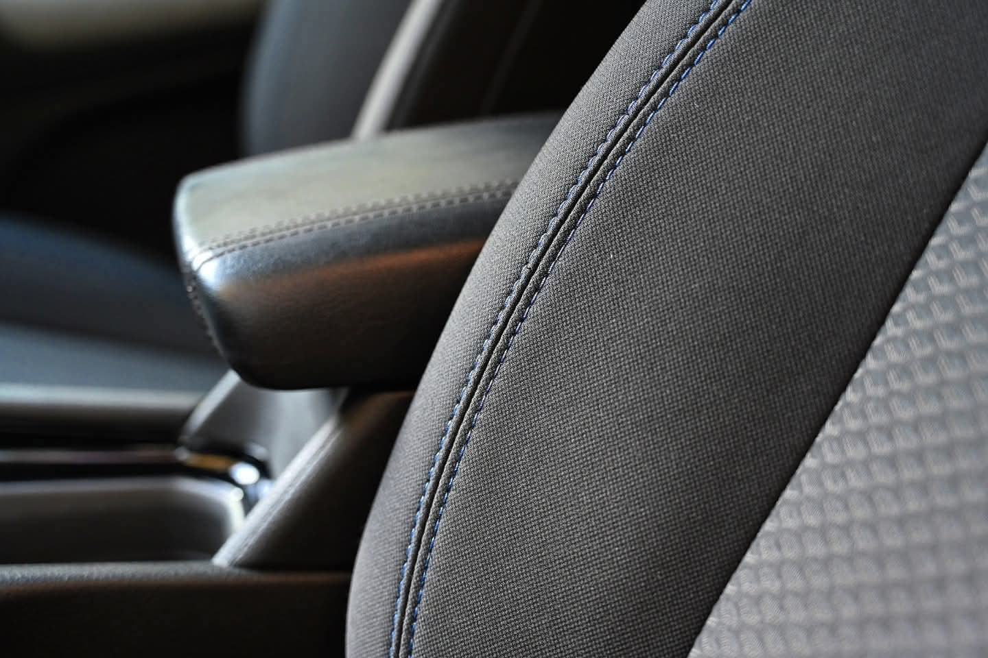 𝐉𝐄𝐄𝐏 𝐂𝐎𝐌𝐏𝐀𝐒𝐒 1.6 Business