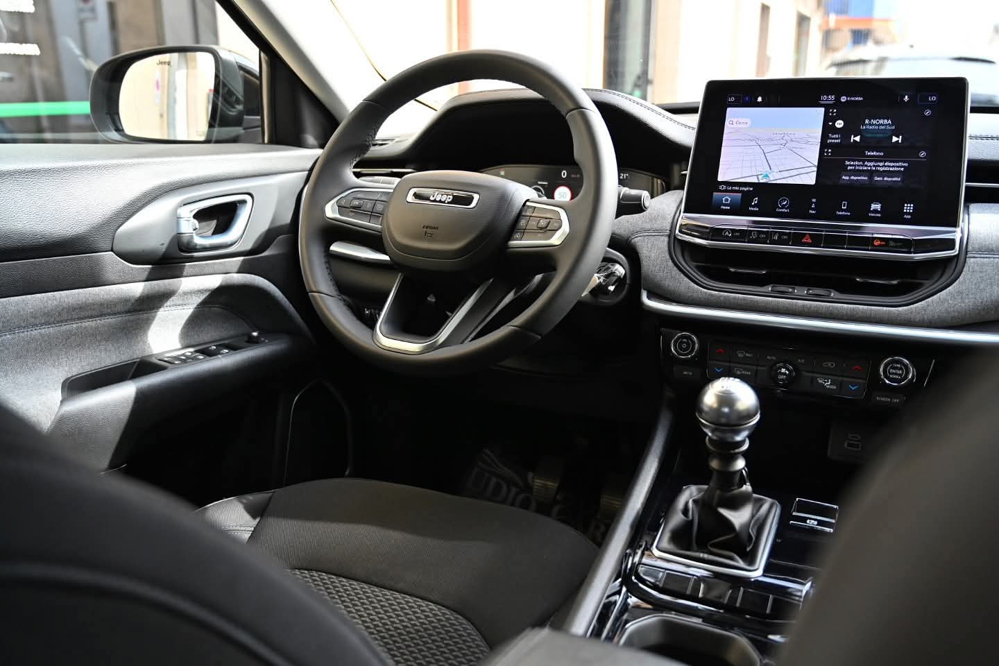 𝐉𝐄𝐄𝐏 𝐂𝐎𝐌𝐏𝐀𝐒𝐒 1.6 Business